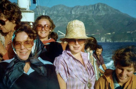 Emmie, Mally, Kathy and Andy on the Ovenstone's boat off Cape Town Emmie, Mally, Kathy and Andy