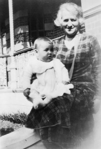 Emmie & Phoebe. Phoebe is Mally's great grandmother on Emmie's side Emmie & Phoebe